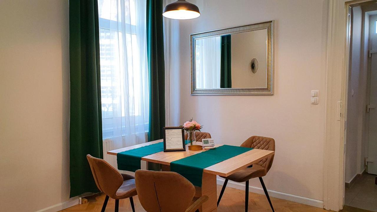 Smaragd Apartman Дьёр Экстерьер фото